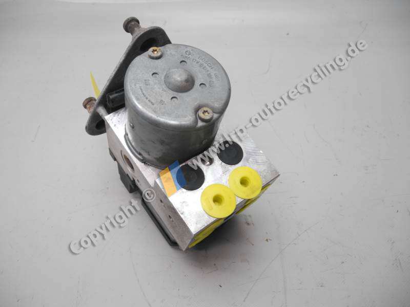 Mercedes W638 V230 Hydroaggregat ABS Block 0004461089 BJ2000